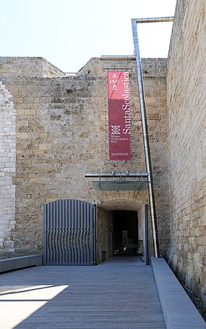 Bari,_museo_archeologico_di_santa_scolastica, location della serie tv Lolita Lobosco, mepiute
