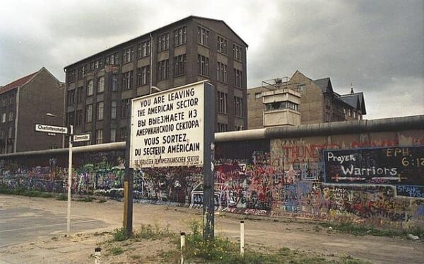 Muro di Berlino location film, mepiute