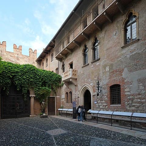 Verona i luoghi delle riprese del film in the hand of Dante, mepiute